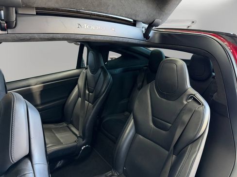 Used 2017 Tesla Model X 75D AWD/4WD image 17