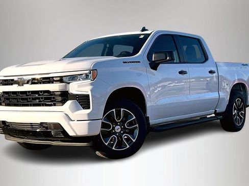 Used 2024 Chevrolet Silverado 1500 RST w/ Convenience Package II image 2