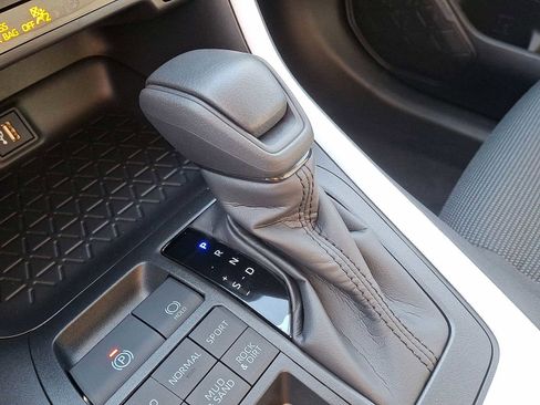 New 2025 Toyota RAV4 LE image 21