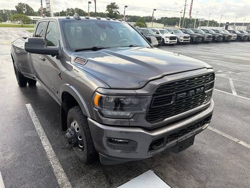 Used 2021 RAM 3500 Limited AWD/4WD image 2