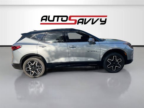 Used 2024 Chevrolet Blazer RS w/ Enhanced Convenience Package image 8