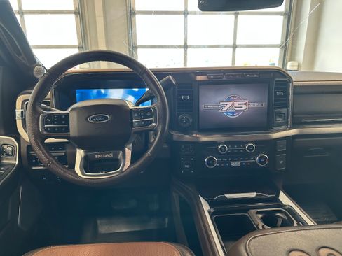 Used 2023 Ford F350 King Ranch w/ Chrome Package AWD/4WD image 18