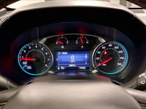 Used 2023 Chevrolet Equinox RS w/ LPO, Floor Liner Package AWD/4WD image 13