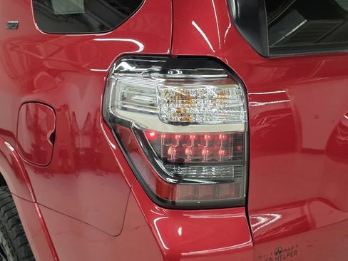 Used 2019 Toyota 4Runner SR5 Premium image 51