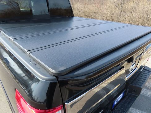 Used 2018 Nissan Titan Platinum Reserve image 13