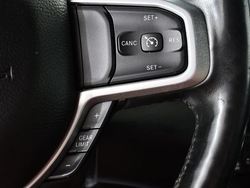 Used 2019 RAM 1500 Big Horn AWD/4WD image 35