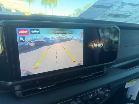 New 2026 Jeep Gladiator Rubicon image 18