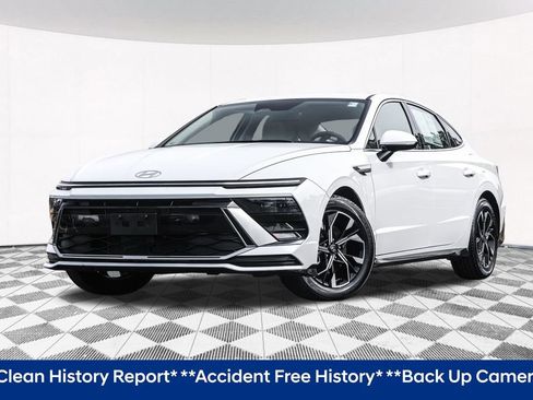 Certified 2024 Hyundai Sonata SEL FWD image 2
