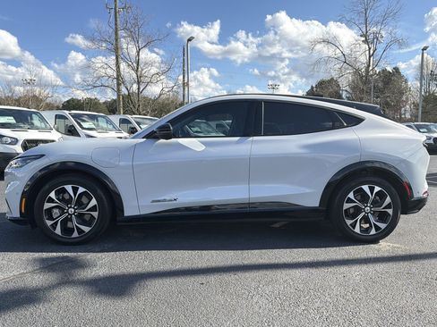 Certified 2021 Ford Mustang Mach-E Premium image 24