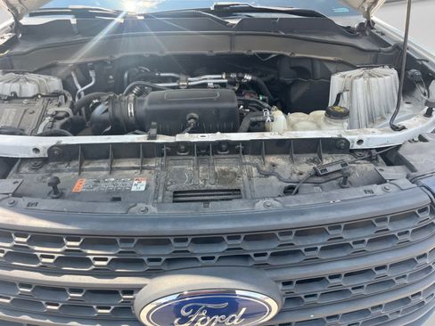 Used 2021 Ford Explorer 2WD image 22