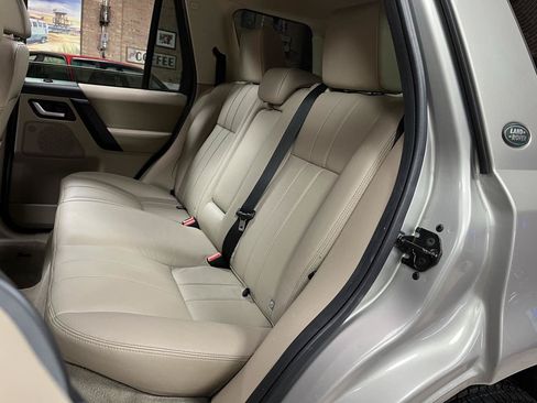 Used 2013 Land Rover LR2 AWD/4WD image 23