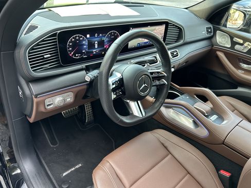 Certified 2024 Mercedes-Benz GLS 450 4MATIC image 21