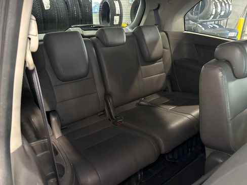Used 2011 Honda Odyssey EX-L image 15