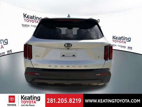 Used 2021 Kia Sorento S AWD/4WD image 4