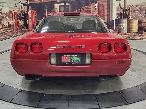 Used 1991 Chevrolet Corvette ZR1 image 4