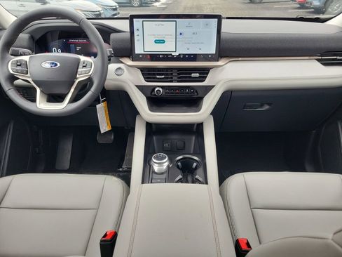 New 2026 Ford Explorer Active w/ Active Comfort Package image 11