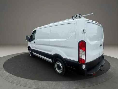 Used 2019 Ford Transit 150 130 Low Roof RWD image 7