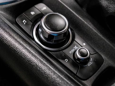 Used 2018 MAZDA MX-5 Miata RF Grand Touring RWD image 28