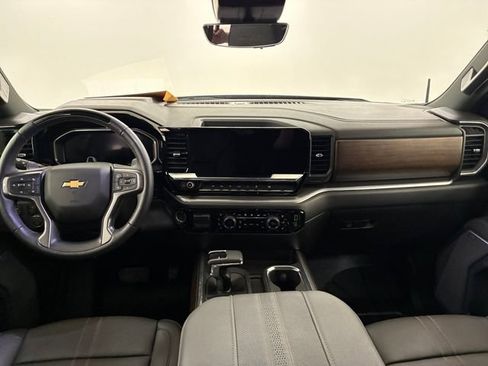Certified 2026 Chevrolet Silverado 1500 High Country AWD/4WD image 20