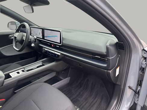 Used 2024 Hyundai Ioniq 6 SE image 14