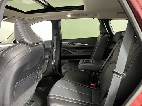 Used 2024 INFINITI QX60 Luxe image 26