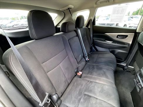 Used 2016 Nissan Murano S w/ Navigation Package AWD/4WD image 15