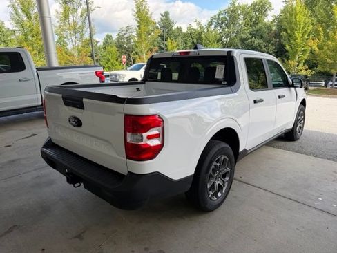 Used 2026 Ford Maverick XLT FWD image 5