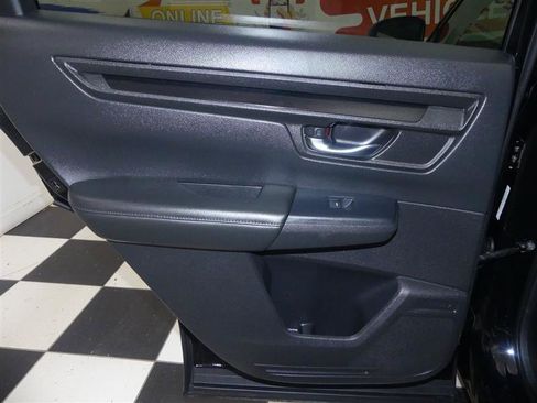 Used 2025 Honda CR-V LX image 22