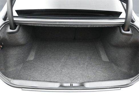 Used 2022 Dodge Charger SRT Hellcat image 18