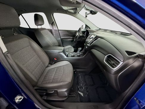 Used 2022 Chevrolet Equinox LT w/ Driver Convenience Package FWD image 29