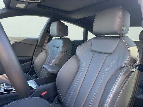 Used 2025 Audi A5 2.0T Premium Plus w/ Convenience Plus Package image 16