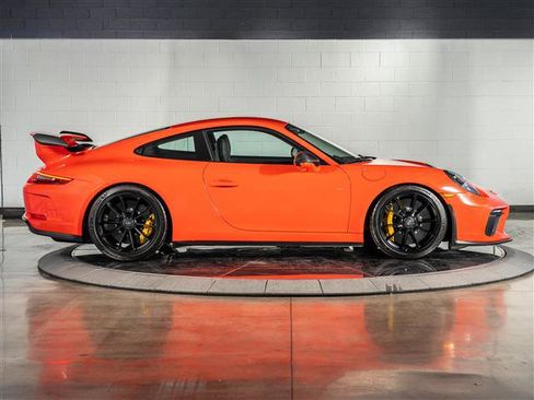 Certified 2019 Porsche 911 GT3 image 8