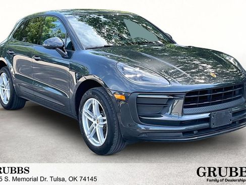 Used 2022 Porsche Macan w/ Premium Package Plus AWD/4WD image 1