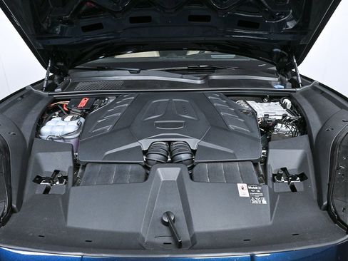 Certified 2025 Porsche Cayenne S image 45