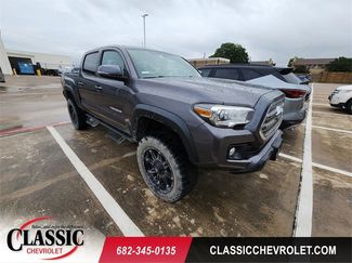 Used 2017 Toyota Tacoma TRD Off-Road AWD/4WD 360° Tour