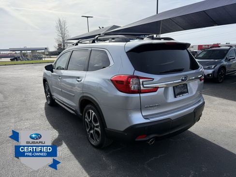 Used 2025 Subaru Ascent Touring w/ Popular Package #2 AWD/4WD image 5