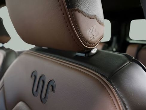 Used 2023 Ford Expedition King Ranch image 28