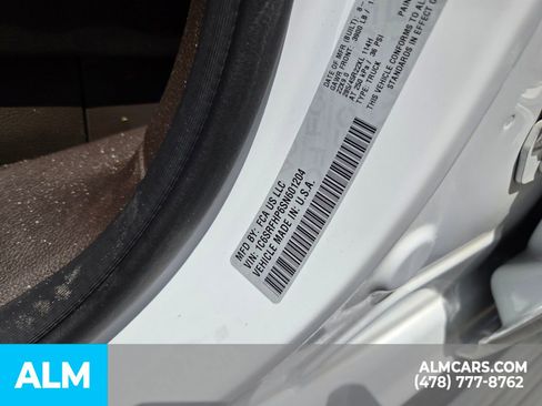Used 2025 RAM 1500 Limited AWD/4WD image 9