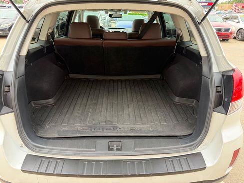 Used 2014 Subaru Outback 3.6R Limited AWD/4WD image 31