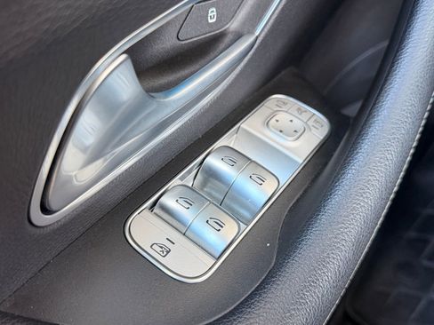 Certified 2022 Mercedes-Benz GLE 350 4MATIC image 23