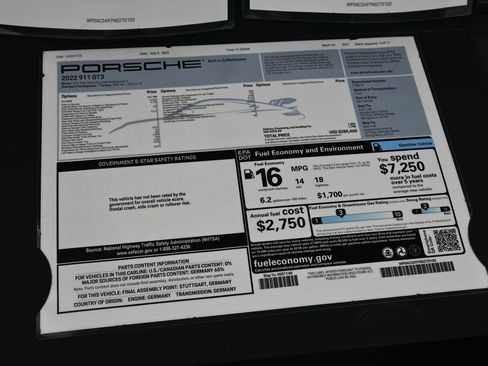 Certified 2022 Porsche 911 GT3 RWD image 32
