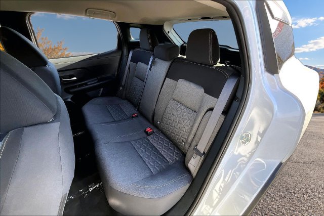 Used 2026 Nissan Kicks SV FWD image 21