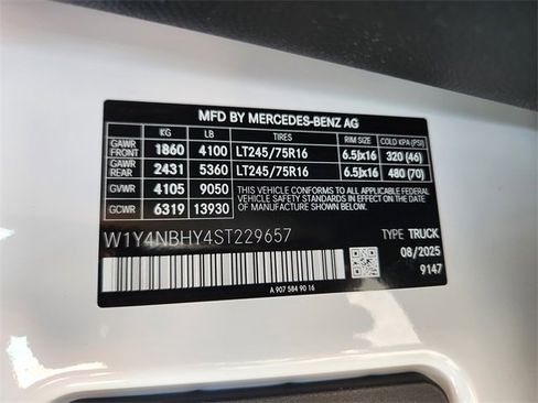 New 2025 Mercedes-Benz Sprinter 2500 image 25