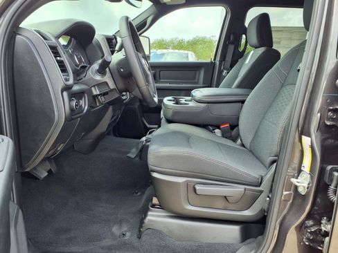 New 2026 RAM 2500 Tradesman AWD/4WD image 8