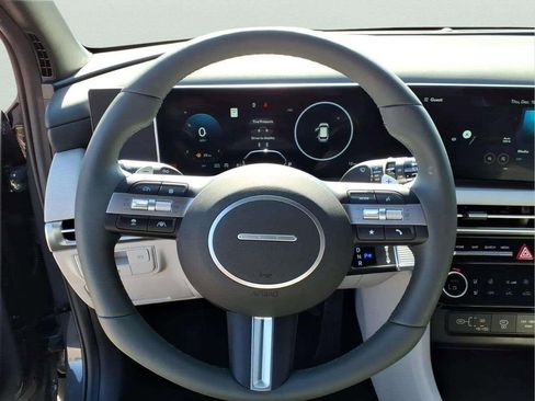 New 2026 Hyundai Tucson Limited image 13