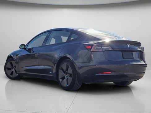 Used 2021 Tesla Model 3 Standard Range Plus image 20