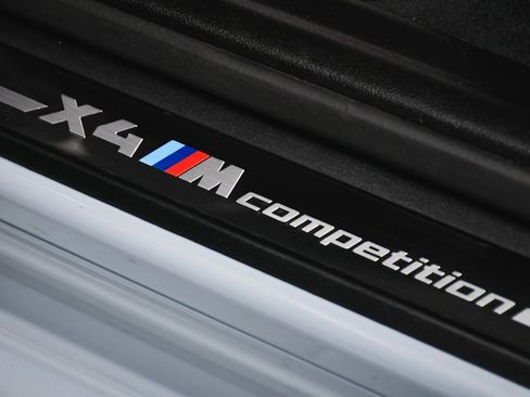 Used 2023 BMW X4 M w/ Competition Package image 11