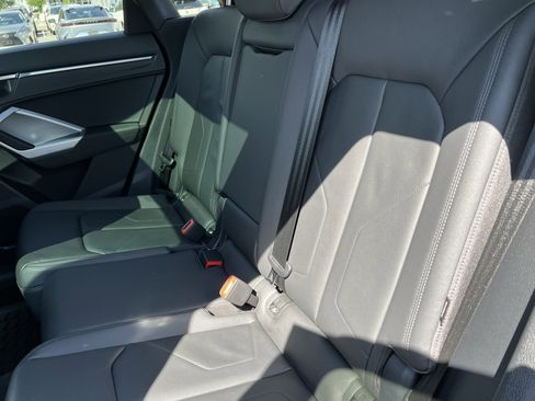 Used 2023 Audi Q3 2.0T Premium Plus w/ Premium Plus Package AWD/4WD image 33
