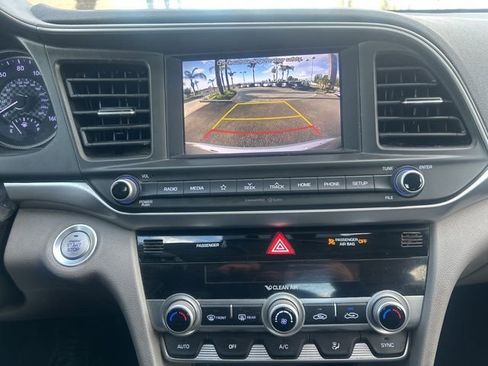 Used 2019 Hyundai Elantra Value Edition w/ Winter Weather Package image 11