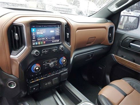 Used 2020 Chevrolet Silverado 1500 High Country w/ Technology Package image 62
